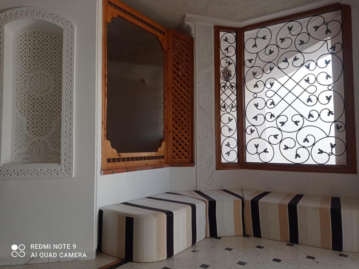Villa Luxueuse Meublee Sfax Exterior foto